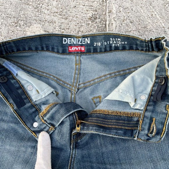 Levi's 218 Women Jeans Blue Denim Slim Straight Fit Jeans Size 16R Denizen - Picture 4 of 10